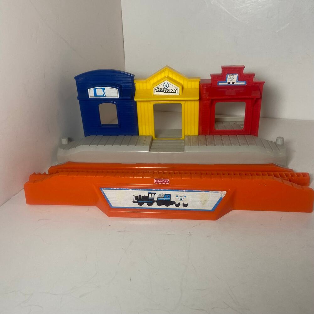 Fisher Price GeoTrax Timbertown Railway Depot Station Building Replacement Part